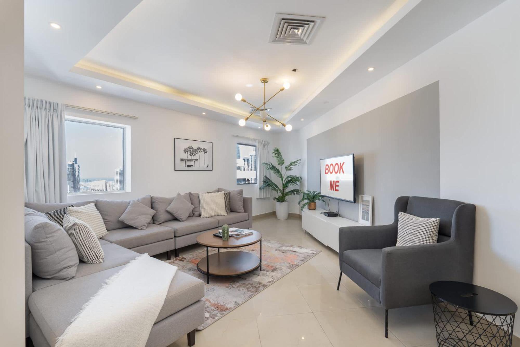 Luxury 5br In Jlt - Perfect For Families Apartment *