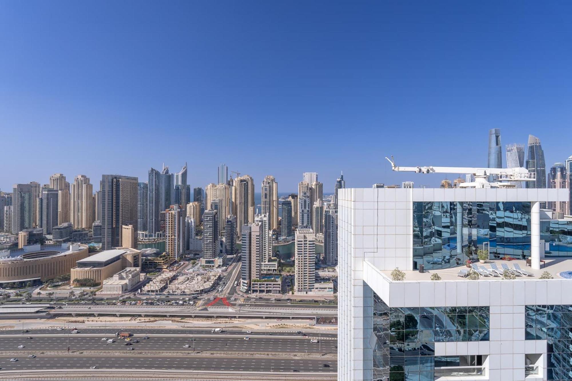 Luxury 5br In Jlt - Perfect For Families Apartment