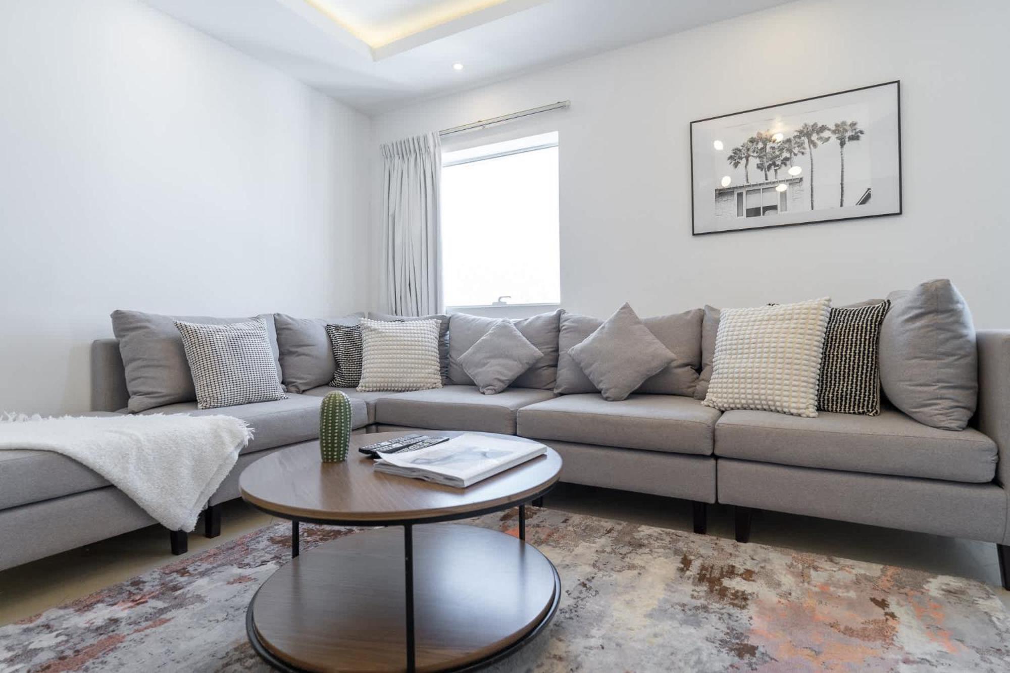 Luxury 5br In Jlt - Perfect For Families * Dubai