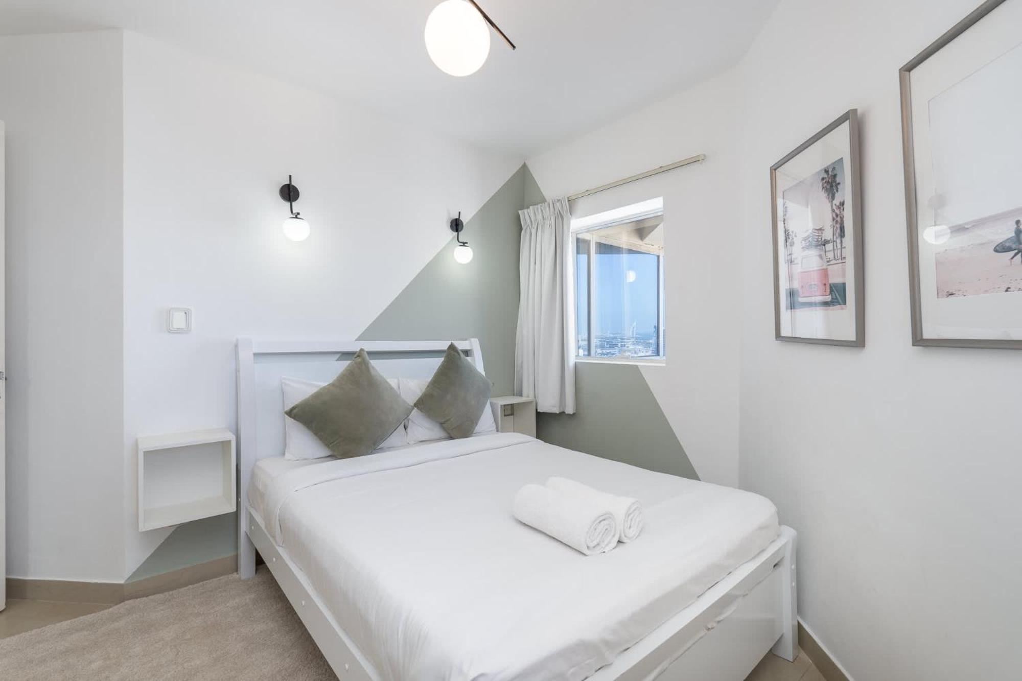Apartment Luxury 5br In Jlt - Perfect For Families